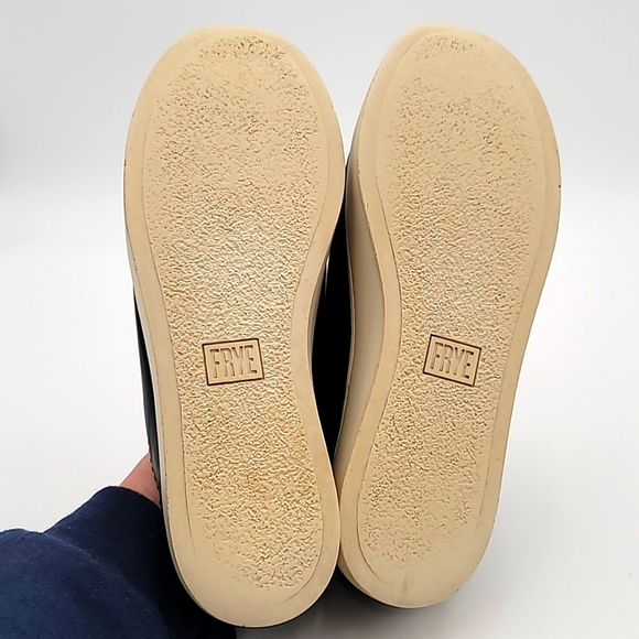 FRYE sz6 Lena Zip Low Slide in Sneaker Loafer Calfskin in Black - Picture 11 of 11